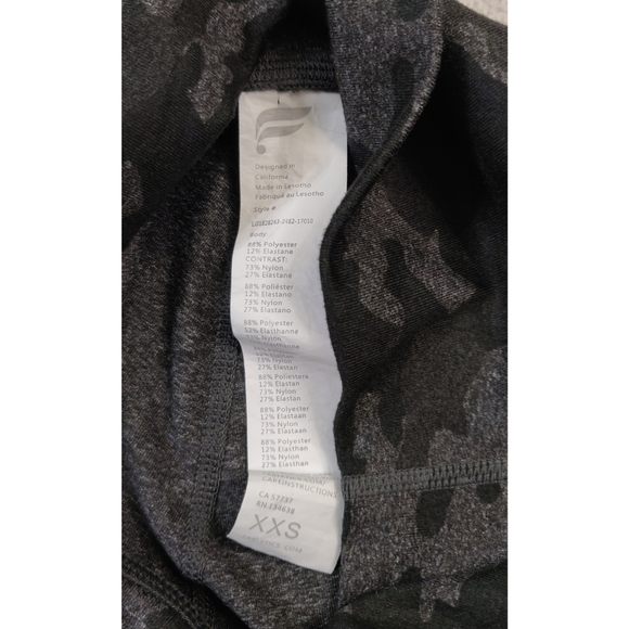 Define High-Waisted 7/8 PowerHold Legging in Charcoal Camo - Picture 8 of 13